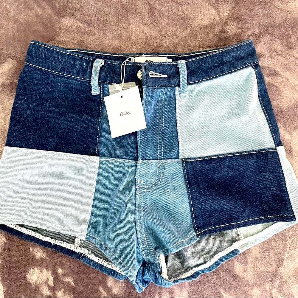 BRAND NEW 💙 Adika blue square patched denim shorts w/ tag!